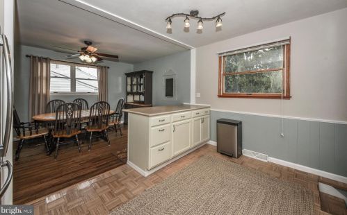 140 Windsor Ave, Southampton PA  18966-3334 exterior