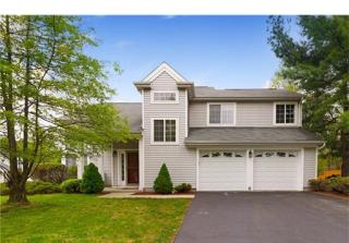 35 Pelmont Pl, Piscataway, NJ 08854-3654