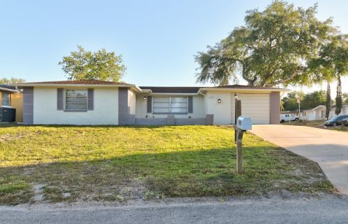 7835 Arbordale Dr, Port Richey, FL 34668-2347