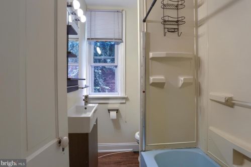 119 Cumberland St, Harrisburg PA 17102-2802 exterior