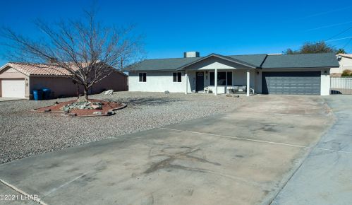 3631 Kiowa Blvd, Lake Havasu City, AZ 86404-1704