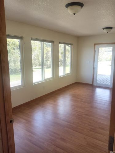 5480 Canyon Rd, Willits CA  95490-9242 exterior