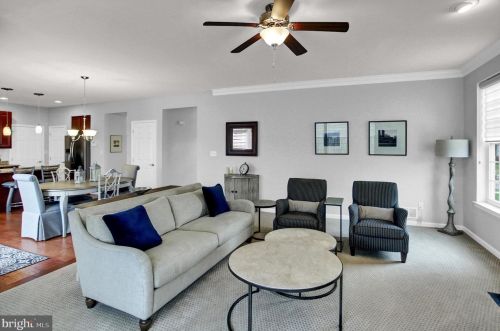 4 Ledgestone Dr, Siddonsburg PA  17019-9805 exterior