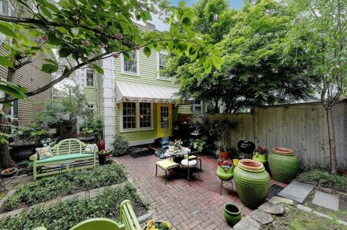 33 Benefit St, Providence RI 02904-2743 exterior