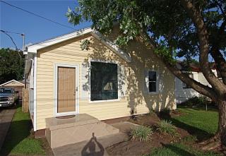 433 Bellanger St, Harvey, LA 70058-2846