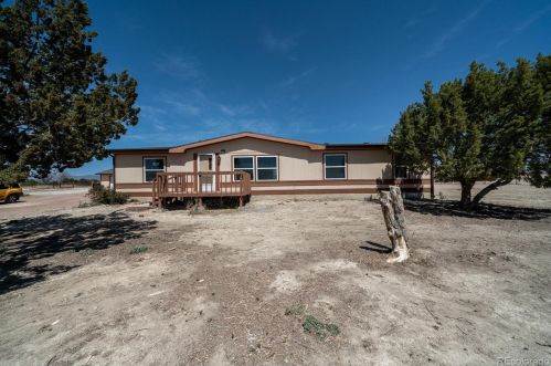 1044 P St, Penrose, CO 81240-9772