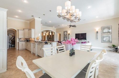 395 Muirfield Loop, Kissimmee FL 34747-6411 exterior