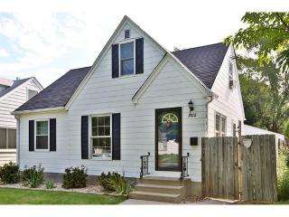 3812 Quail Ave, Minneapolis, MN 55422-2015