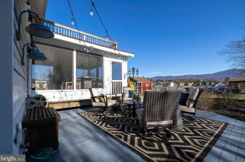 509 6th St, Richmond National Battlefiel VA  22835-1449 exterior