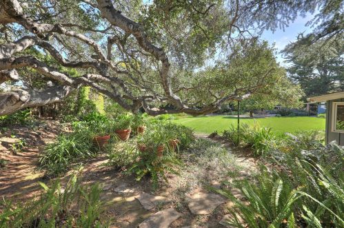 279 Santa Rosa Ln, Santa Barbara CA  93108-2613 exterior