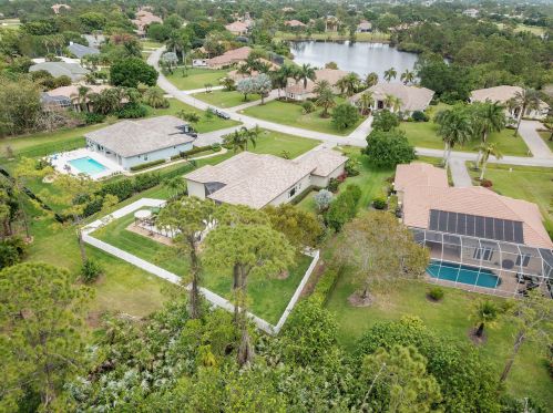 523 Squire Johns Ln, Palm City FL  34990-7824 exterior