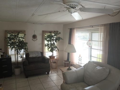 207 Camino Del Rio, Fort Pierce, FL 34952-7932