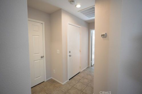 42333 Ridge View Dr, Lancaster CA 93536-7382 exterior