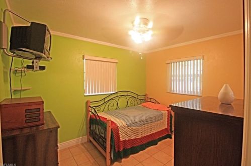 2002 9th St, Lehigh Acres FL  33936-3382 exterior