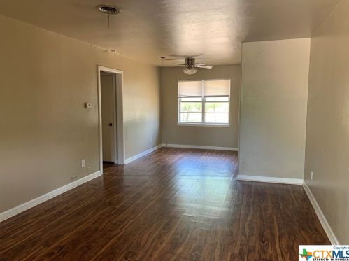 1002 13th St, Copperas Cove TX  76522-3502 exterior