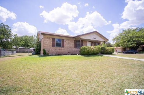 1602 Pleasant Ln, Copperas Cove, TX 76522-4232