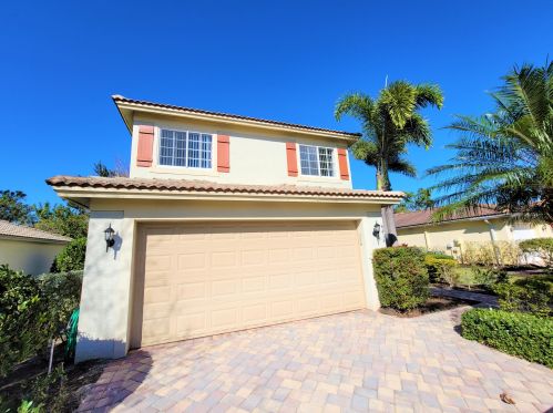 4438 56th Ln, Vero Beach FL  32967-7597 exterior