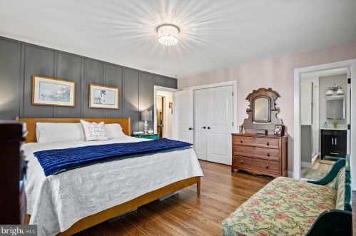 105 Ivy Ln, Glen Mills PA  19342-1319 exterior