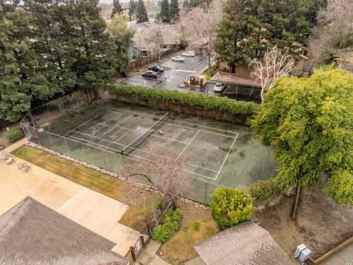 542 Arcadia Dr, Vacaville CA  95687-3354 exterior