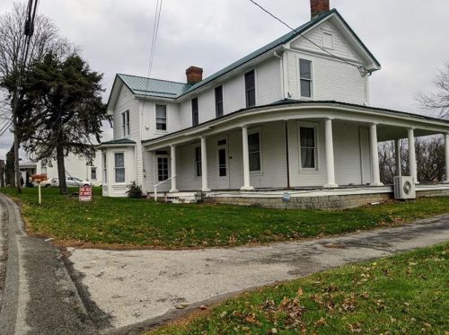 2135 National Pike, Scenery Hill, PA 15360-1002