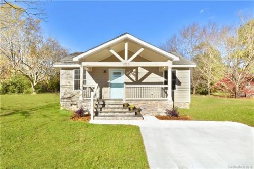 1015 Indiana St, Kannapolis, NC 28083-6617