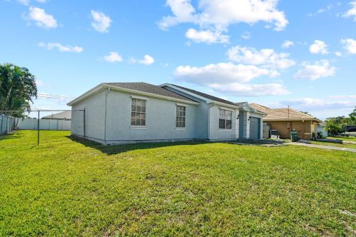 844 Jaslo Ave, Fort Pierce, FL 34953-5653