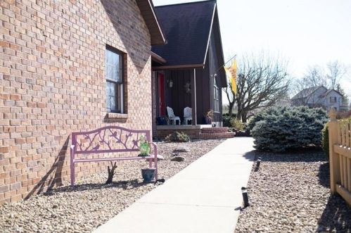 791 Lexington Dr, Hermitage, PA 16148-3790