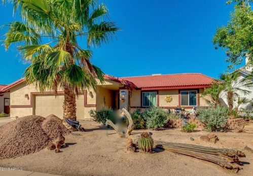 1012 Jensen St, Mesa, AZ 85203-2693