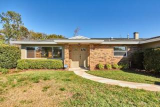 8616 Baylor Cir, Orlando, FL 32817-2507