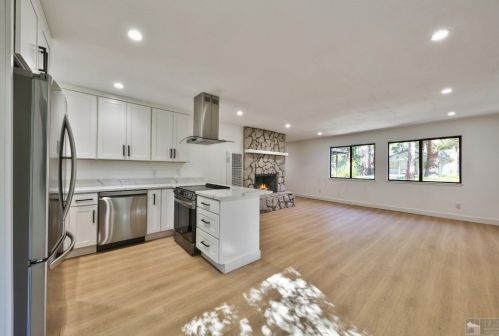 748 Tahoe Island Dr, South Lake Tahoe, CA 96150-4213