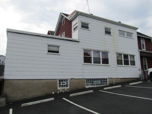 214 Fallowfield Ave, North Charleroi, PA 15022-1403