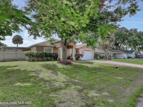 4985 Walton Ave, Titusville, FL 32780-6821