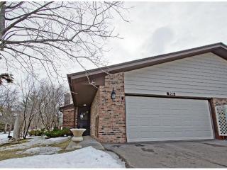 966 Zanzibar Ln, Minneapolis, MN 55447-3611