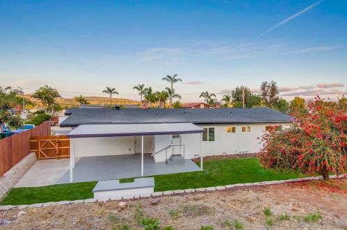 1839 Yettford Rd, Vista CA  92083-7728 exterior