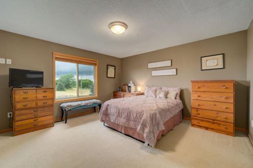 1559 Ponderosa Ln, New Johannesburg WI  54017-6653 exterior