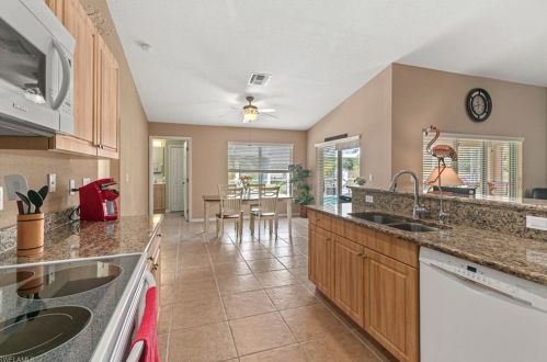 819 Hibiscus Ave, Lehigh Acres FL 33972-8017 exterior