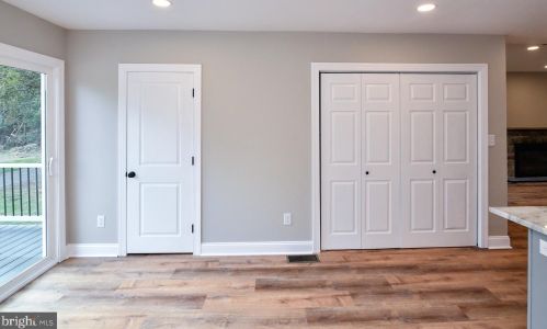 380 Ivy Mills Rd, Glen Mills PA  19342-1424 exterior