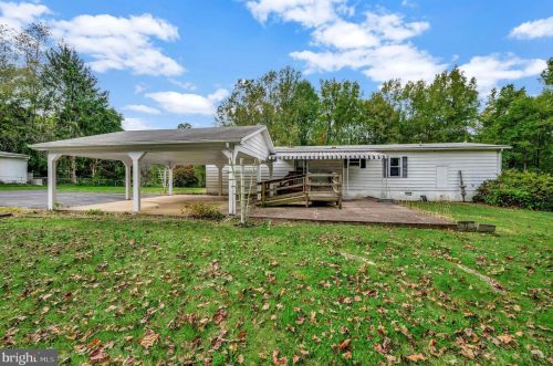 6705 Fisher Dr, Spotsylvania VA  22551-2613 exterior