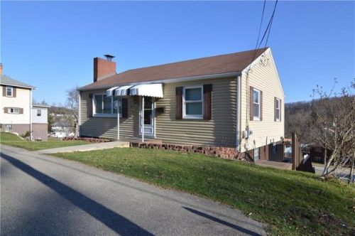 213 Piersol Ave, Bentleyville, PA 15314-1331