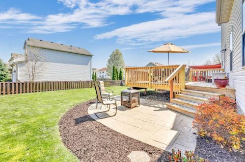 1565 Roscommon Dr, Pataskala OH  43062-7018 exterior