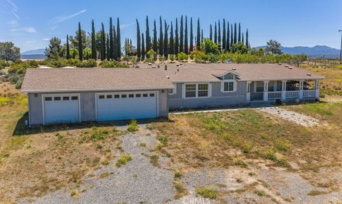 41100 Rolling Hills Dr, Aguanga, CA 92536-9416