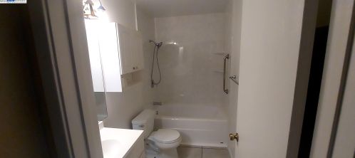 2438 Frances St, Oakland CA  94601-4852 exterior