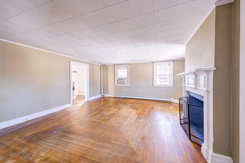 78 Old Glenham Rd, Fishkill NY  12524-3104 exterior