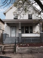 110 Clarendon Ave, Canton OH  44710-1849 exterior