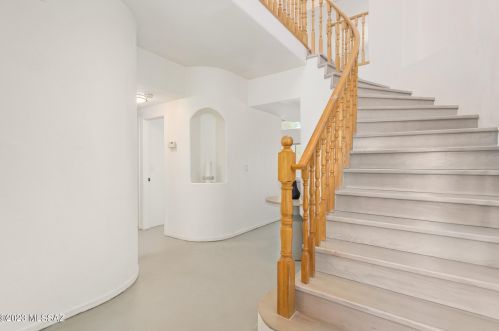 6851 Kern Dr, Tucson AZ  85743-1027 exterior