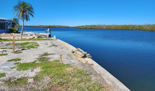 43 Doubloon Way, Fort Myers Beach, FL 33931-3434