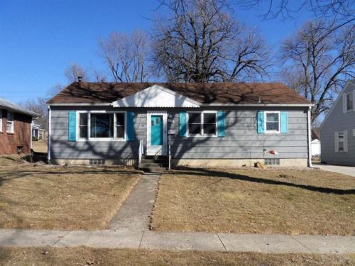 1608 Salinger Ave, Roselle, IA 51401-1353