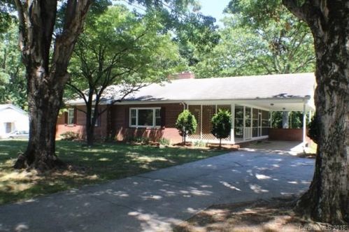 423 Pinewood Ave, Salisbury, NC 28146-4754