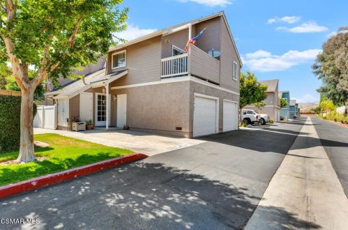 1854 Rory Ln, Simi Valley, CA 93063-4374