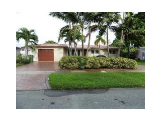 2281 82nd Ave, Hollywood FL  33024-3514 exterior